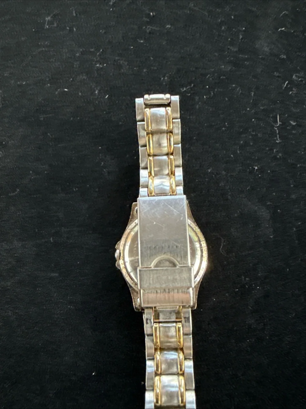 Disney Two-Tone Gold and Silver Winnie the Pooh Dial Women's Watch NEEDS BATTERY